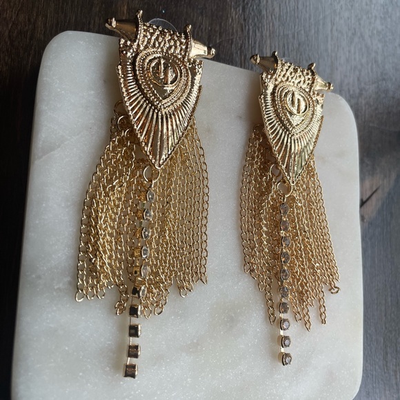 NEW Secret to Success Dangle Earrings - Picture 3 of 6